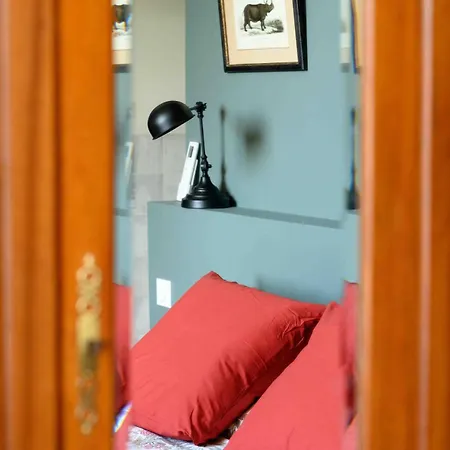 Chateau Cazevert - Harandailh Bed & Breakfast